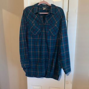 Duluth Trading Co XL women’s oversized long flannel dress/shirt
